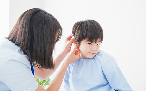 小さいお子様が怖がらない治療